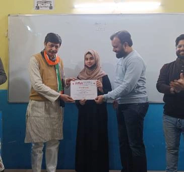 Major General T. S. Ahluwalia Commandant,